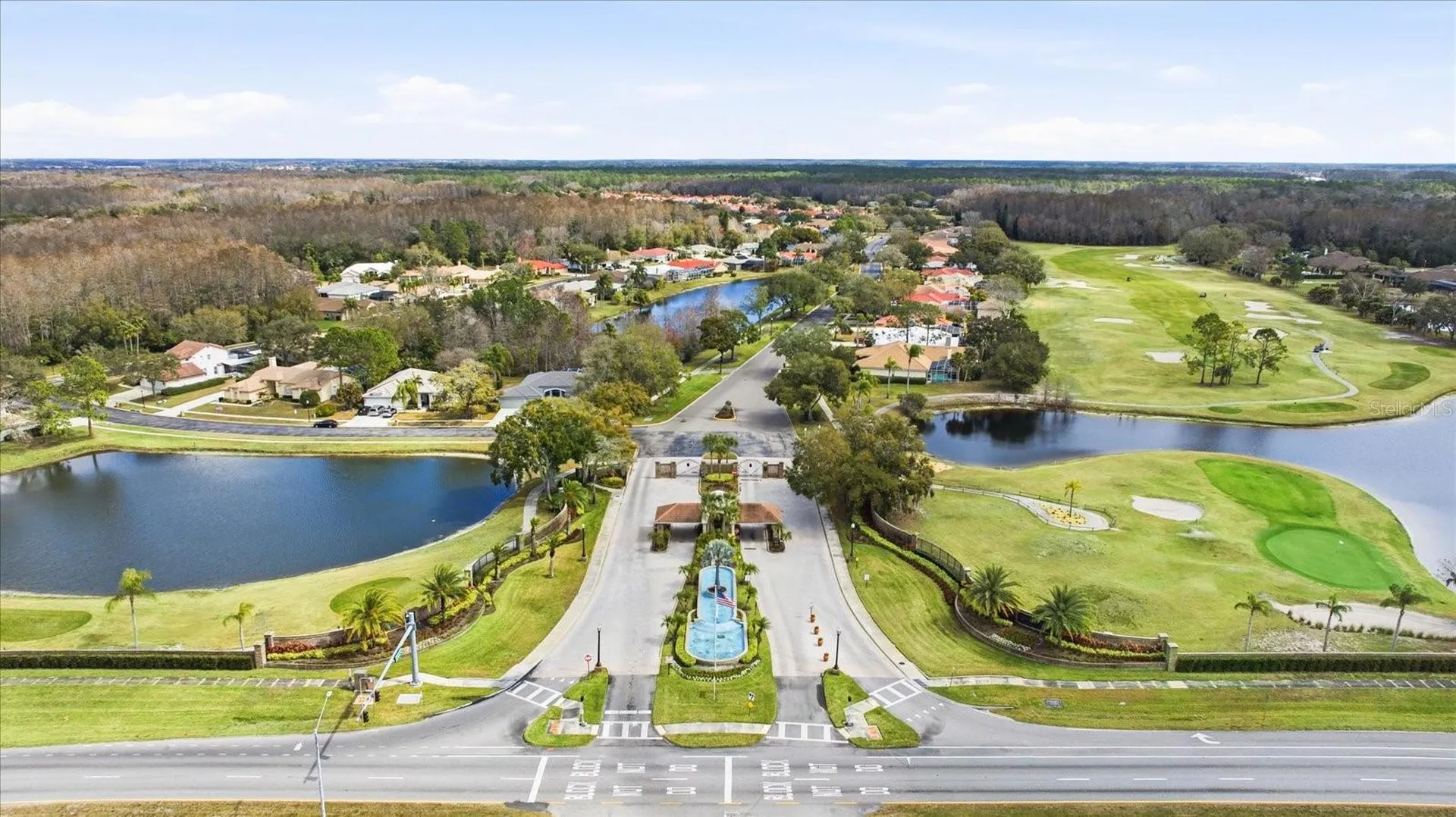 3196 Crescent Oaks Boulevard Tarpon Springs FL 34688