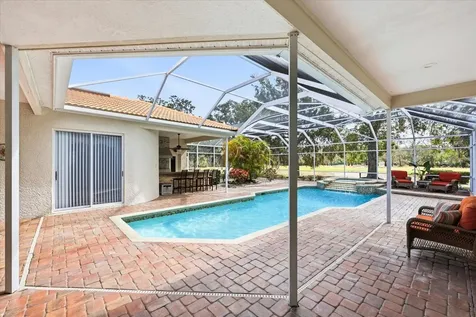 3196 Crescent Oaks Boulevard Tarpon Springs FL 34688