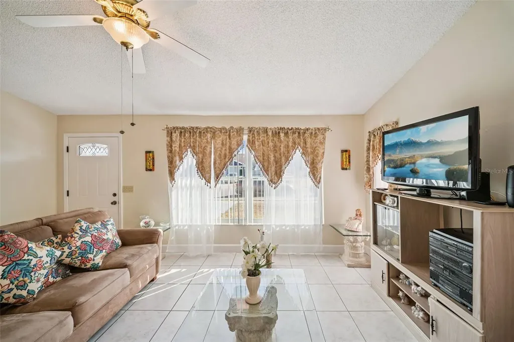 1163 Chambord Court Orlando FL 32825