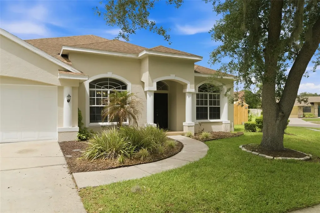 3602 Elk Ridge Lane Valrico FL 33596