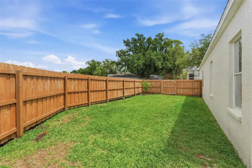 3602 Elk Ridge Lane Valrico FL 33596
