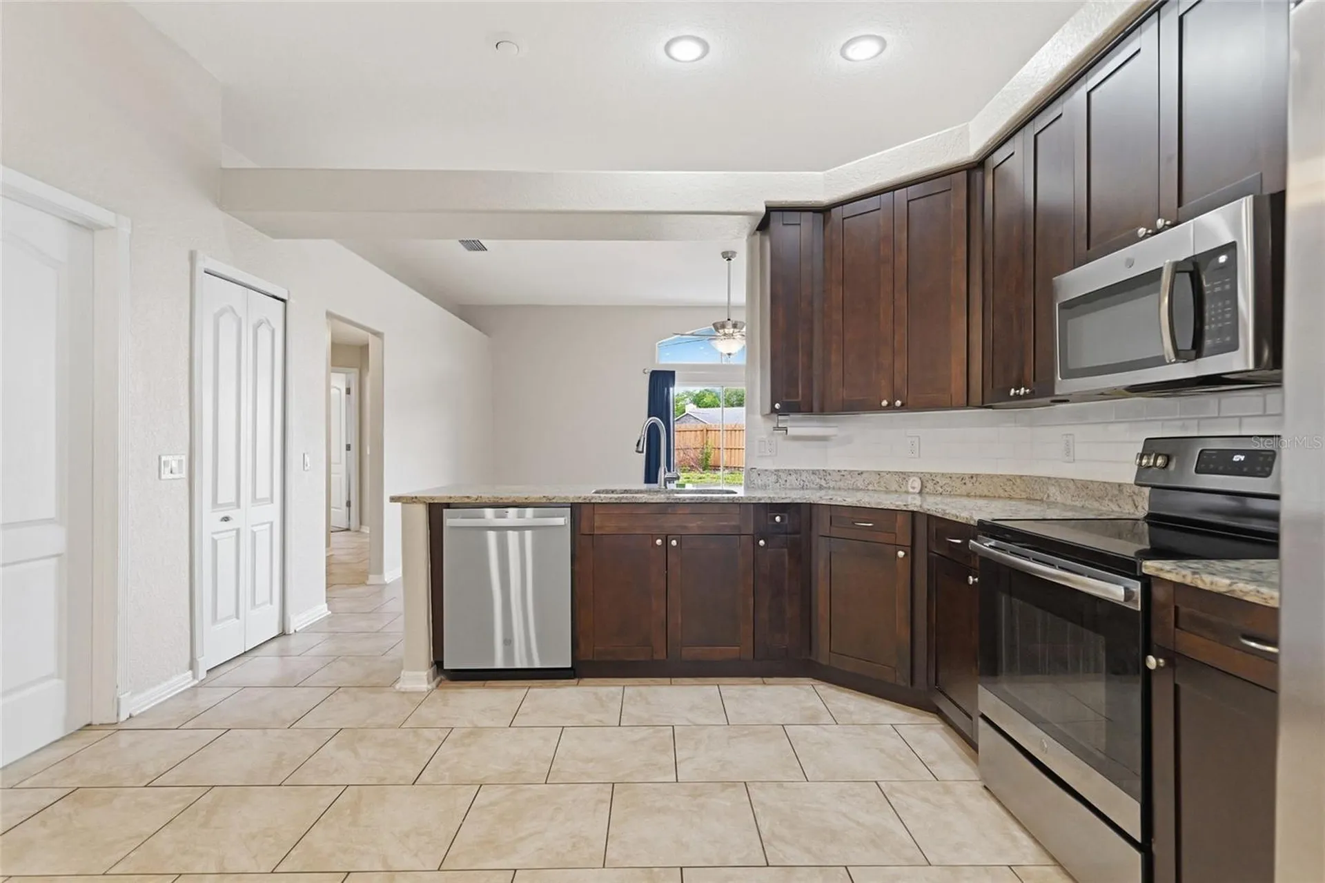 3602 Elk Ridge Lane Valrico FL 33596