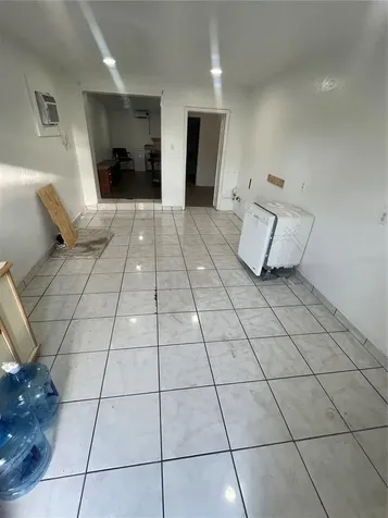 840 16th Street S St Petersburg FL 33705