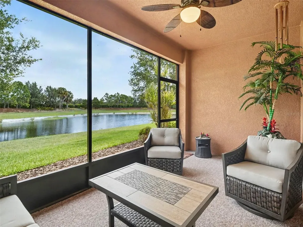 15640 Aurora Lake Circle Wimauma FL 33598
