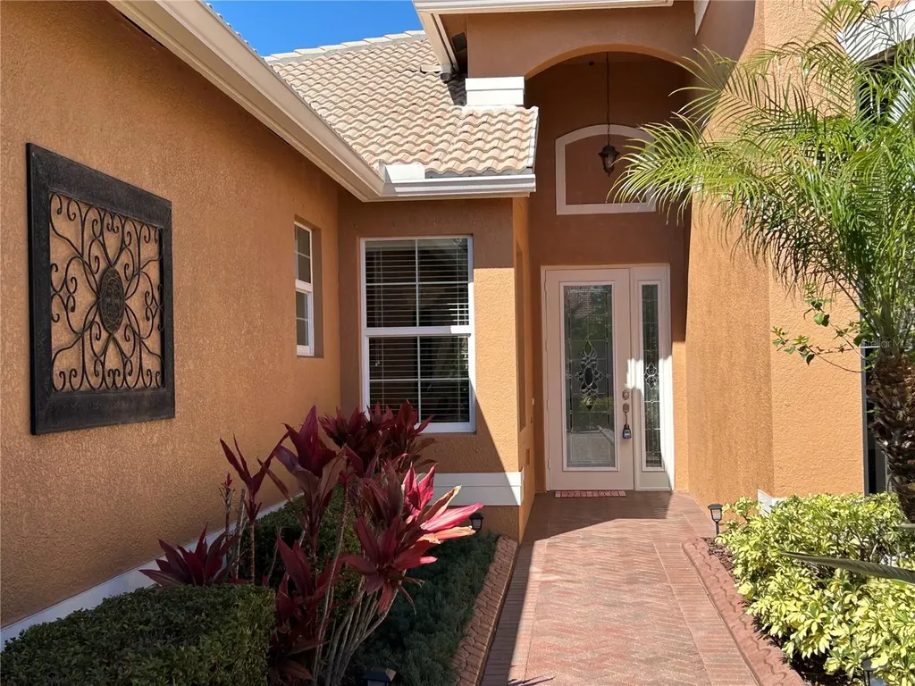 15640 Aurora Lake Circle Wimauma FL 33598