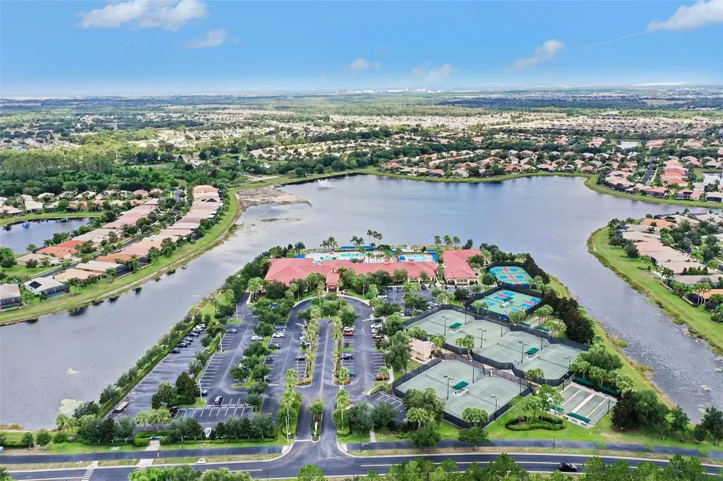 15640 Aurora Lake Circle Wimauma FL 33598