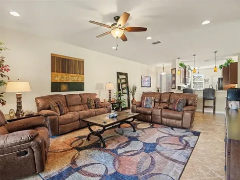 15640 Aurora Lake Circle Wimauma FL 33598