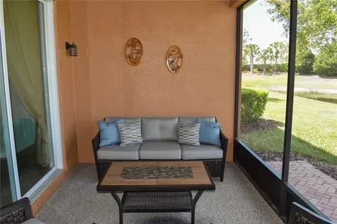 15640 Aurora Lake Circle Wimauma FL 33598