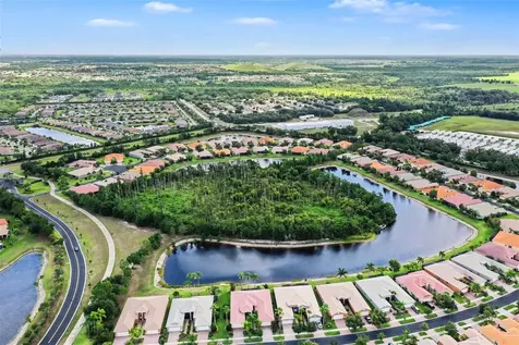 15640 Aurora Lake Circle Wimauma FL 33598