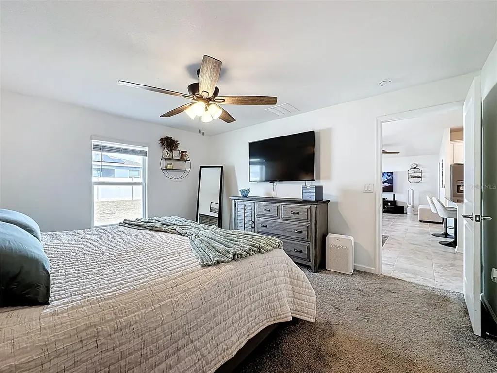 6952 Dilly Lake Avenue Groveland FL 34736