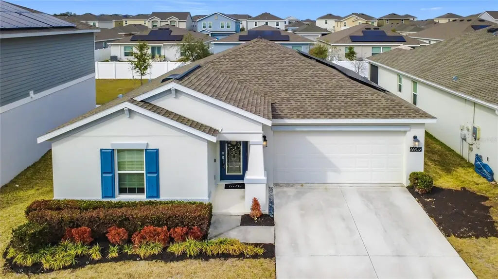 6952 Dilly Lake Avenue Groveland FL 34736