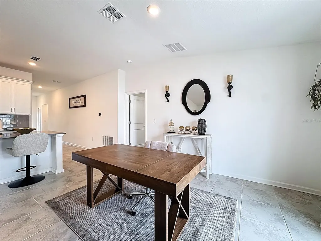 6952 Dilly Lake Avenue Groveland FL 34736
