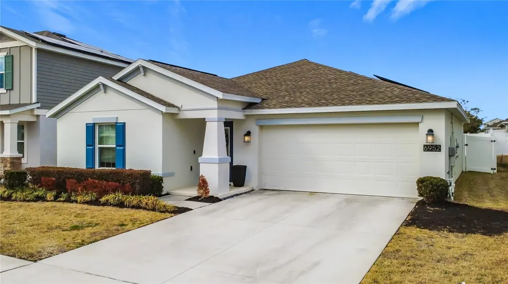 6952 Dilly Lake Avenue Groveland FL 34736