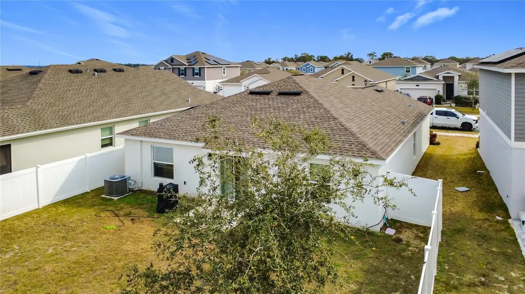6952 Dilly Lake Avenue Groveland FL 34736