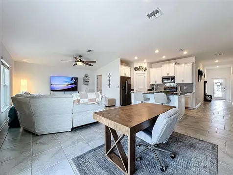6952 Dilly Lake Avenue Groveland FL 34736