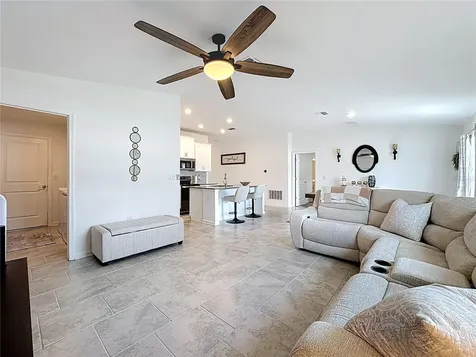 6952 Dilly Lake Avenue Groveland FL 34736