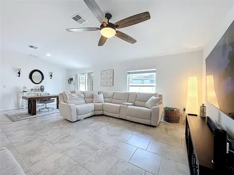 6952 Dilly Lake Avenue Groveland FL 34736