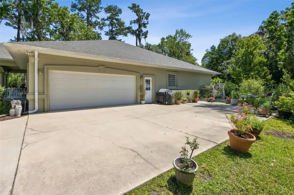 166 Mount Royal Avenue Crescent City FL 32112