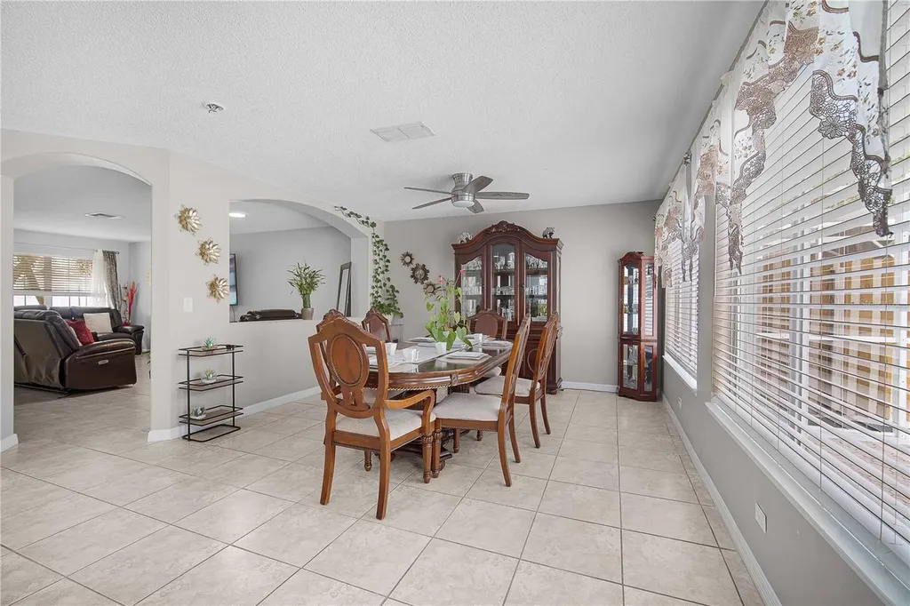 14235 Sun Bay Drive Orlando FL 32824