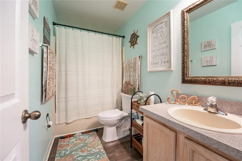 709 Clifton Hills Street Orlando FL 32828