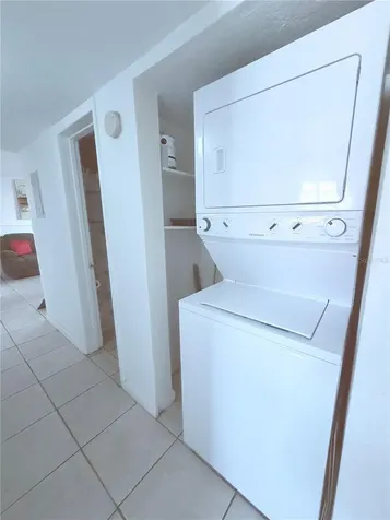 738 Ridenhour Circle Orlando FL 32809