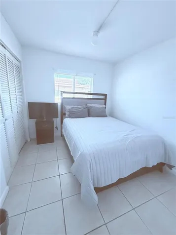 738 Ridenhour Circle Orlando FL 32809