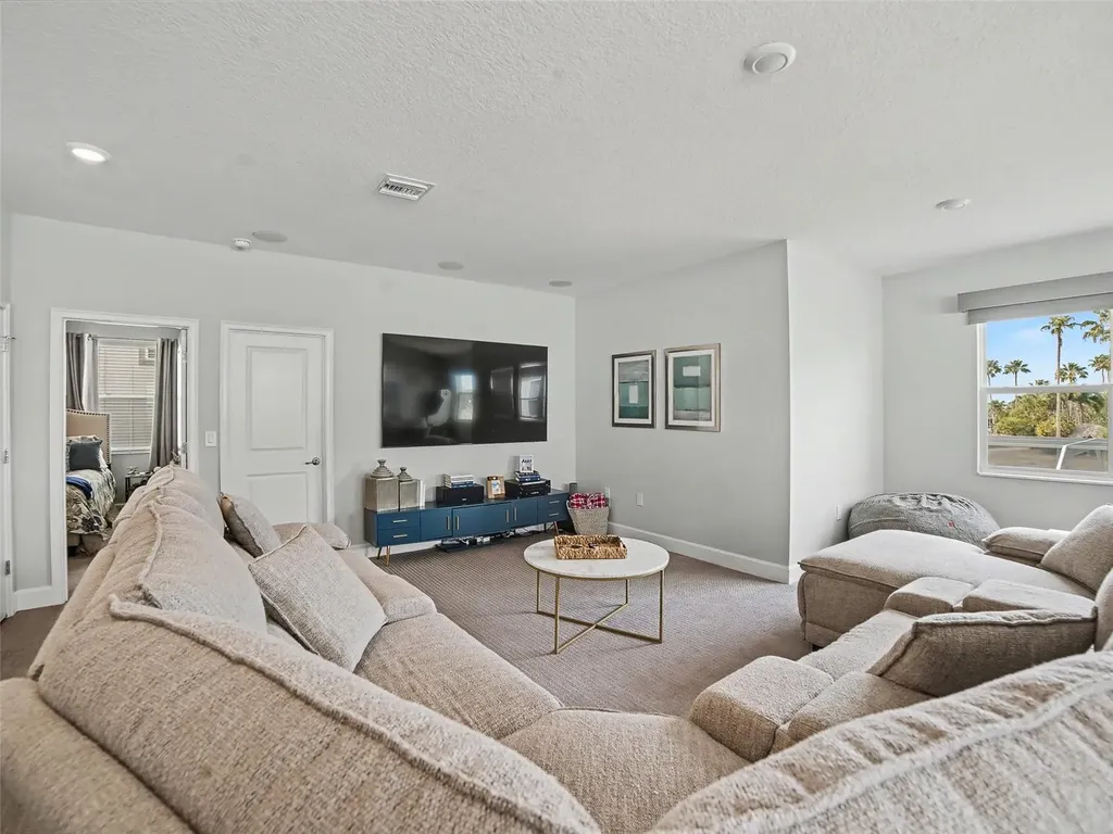 5215 Wishing Arch Drive Apollo Beach FL 33572
