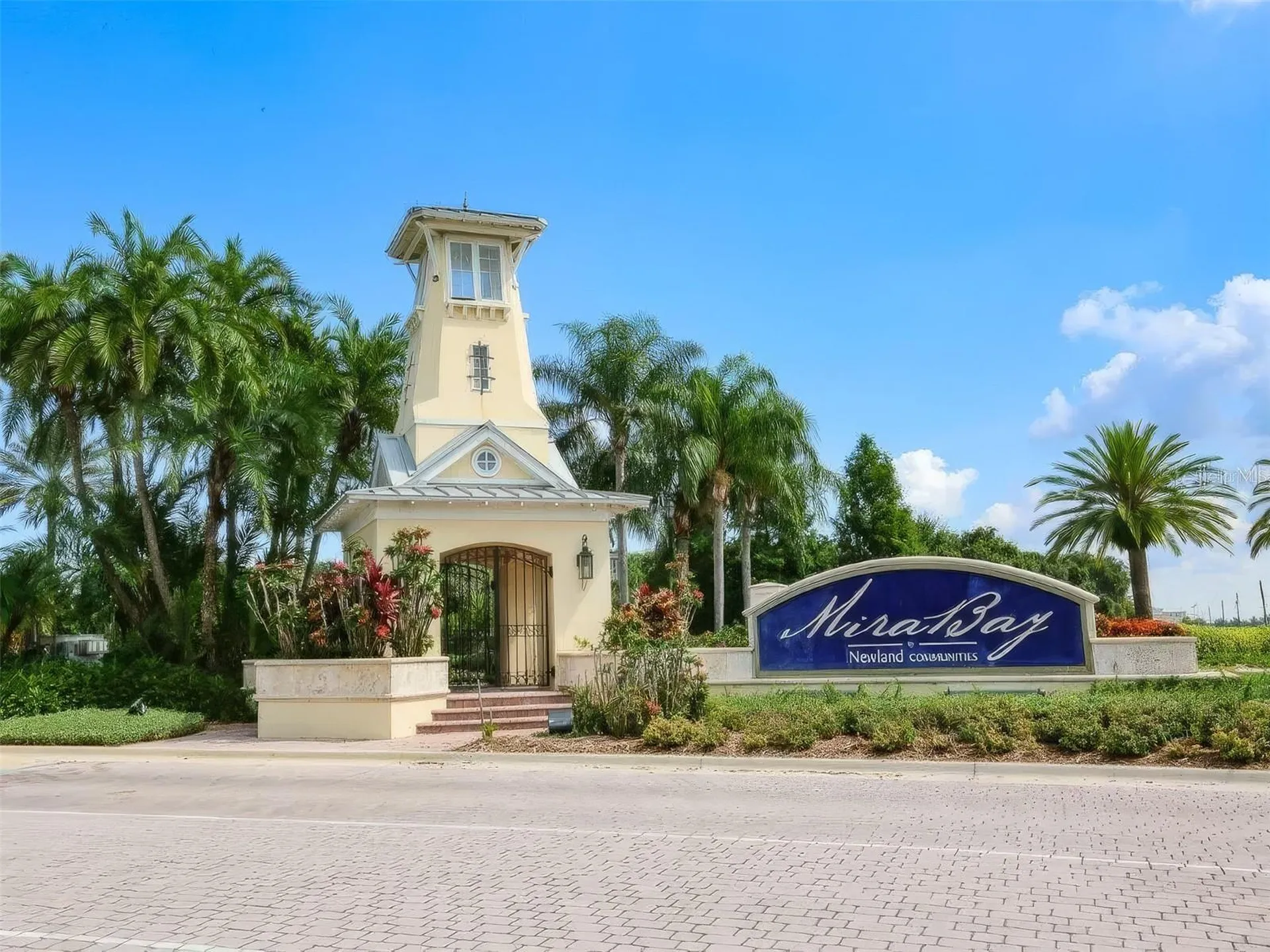 5215 Wishing Arch Drive Apollo Beach FL 33572