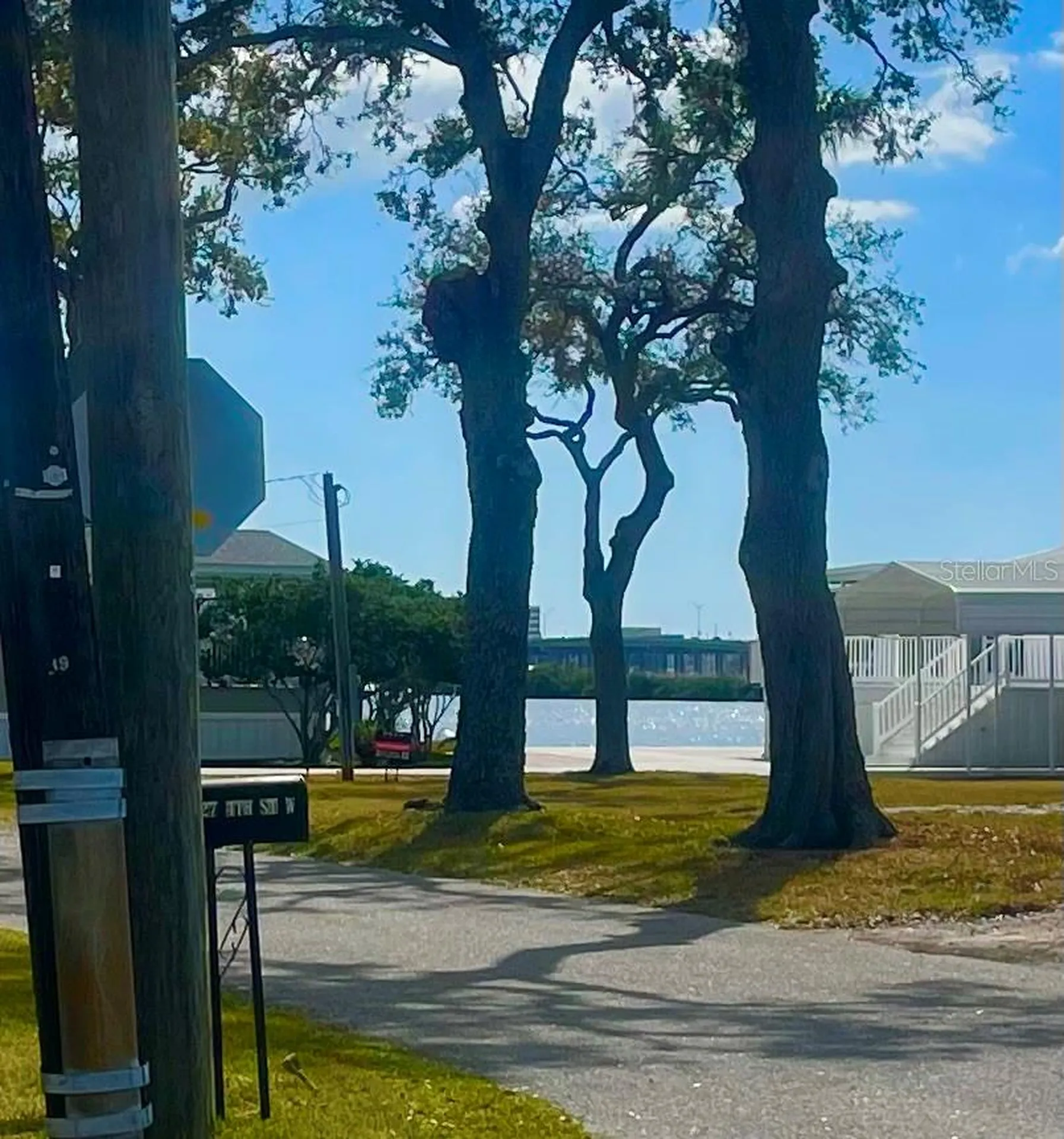 167 4th Street W Palmetto FL 34221