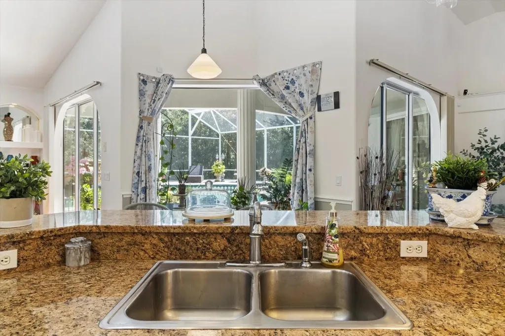2155 W Fir Place Beverly Hills FL 34465