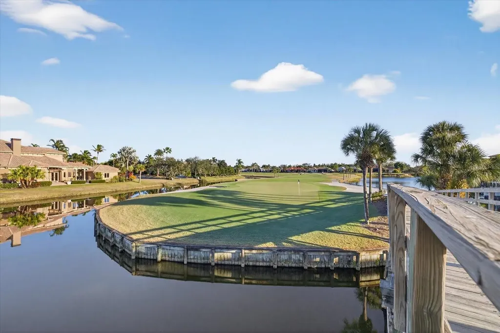 719 Misty Pond Court Bradenton FL 34212