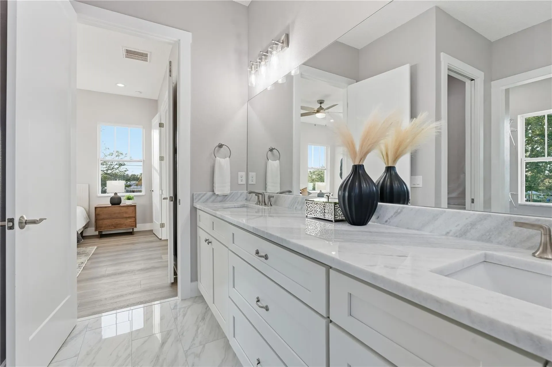 3267 Emerson Avenue S St Petersburg FL 33712