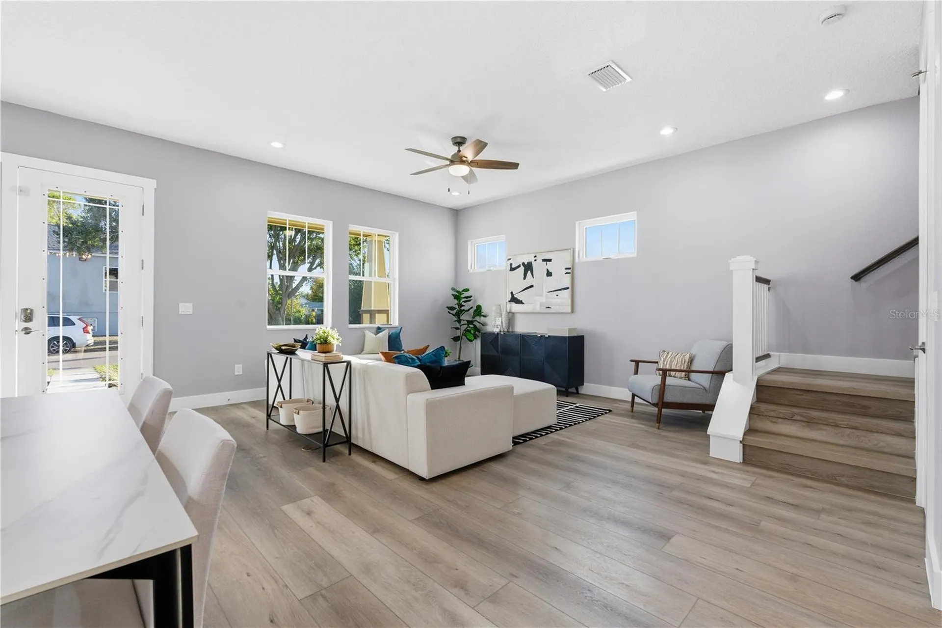 3267 Emerson Avenue S St Petersburg FL 33712