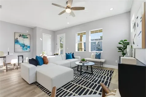 3267 Emerson Avenue S St Petersburg FL 33712
