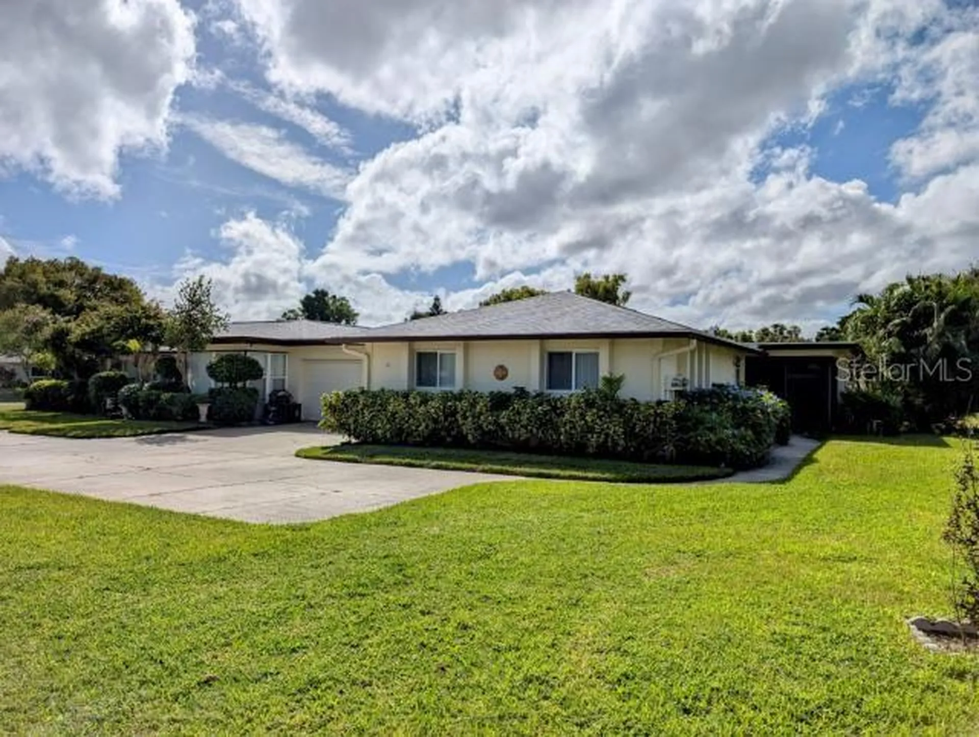 1339 Queen Anne Drive Palm Harbor FL 34684
