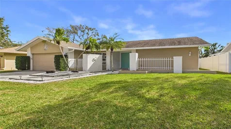 1895 Del Robles Terrace Clearwater FL 33764