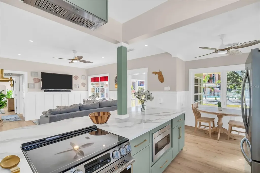 16613 Gulf Boulevard North Redington Beach FL 33708