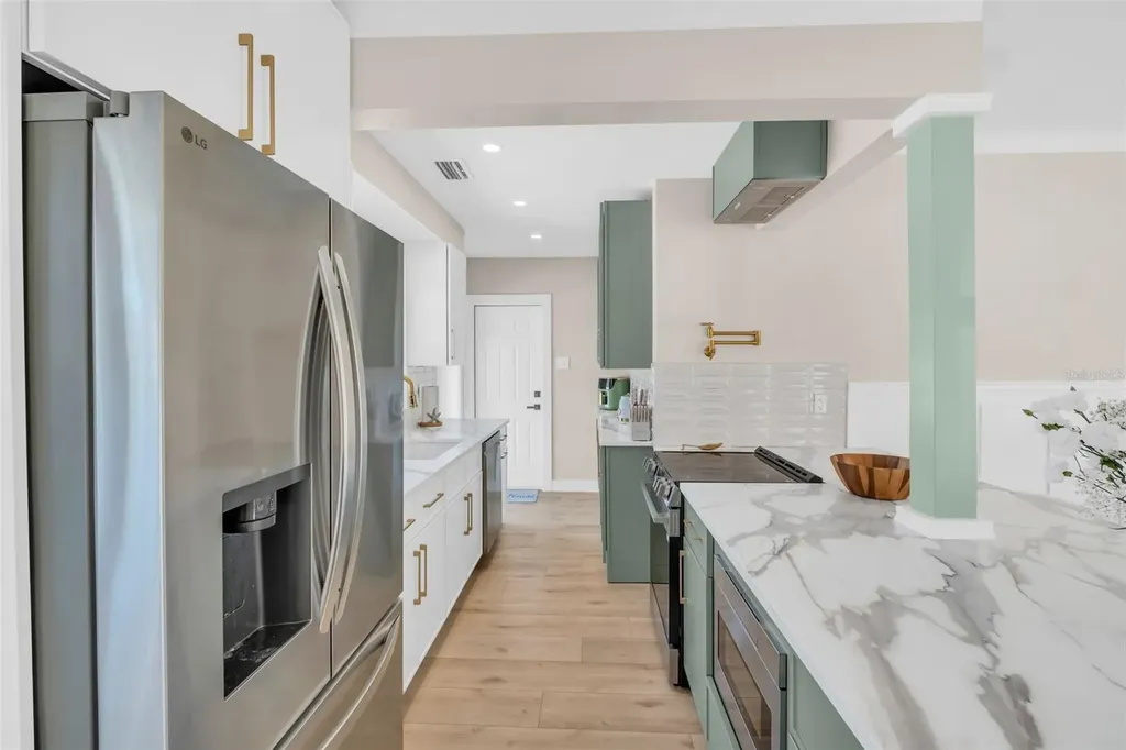 16613 Gulf Boulevard North Redington Beach FL 33708