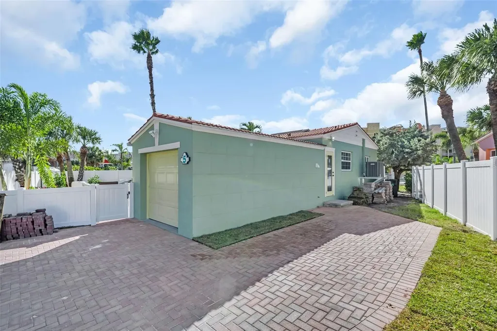 16613 Gulf Boulevard North Redington Beach FL 33708