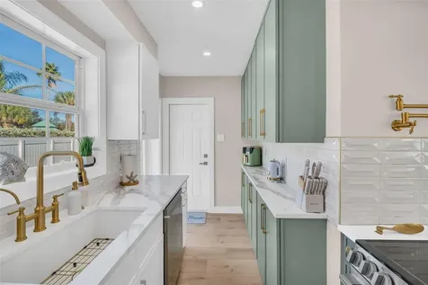 16613 Gulf Boulevard North Redington Beach FL 33708
