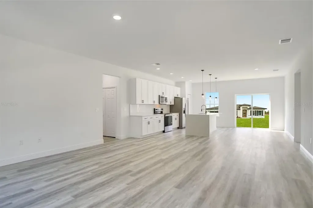 15984 SW 35th Court Road Ocala FL 34473