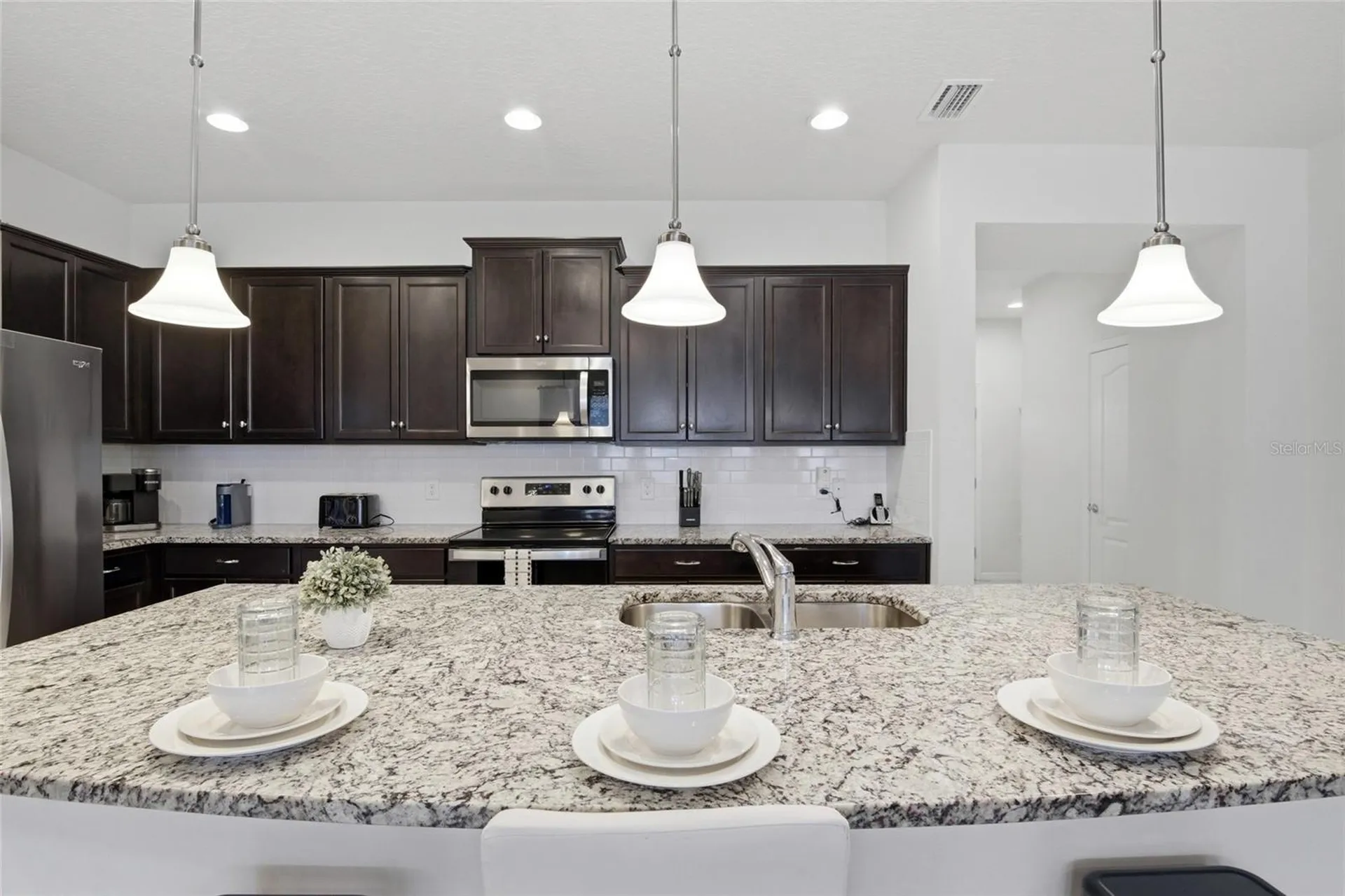 2412 Tanger Drive Kissimmee FL 34747