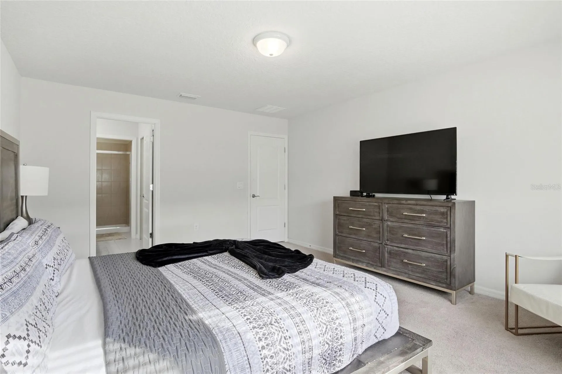 2412 Tanger Drive Kissimmee FL 34747