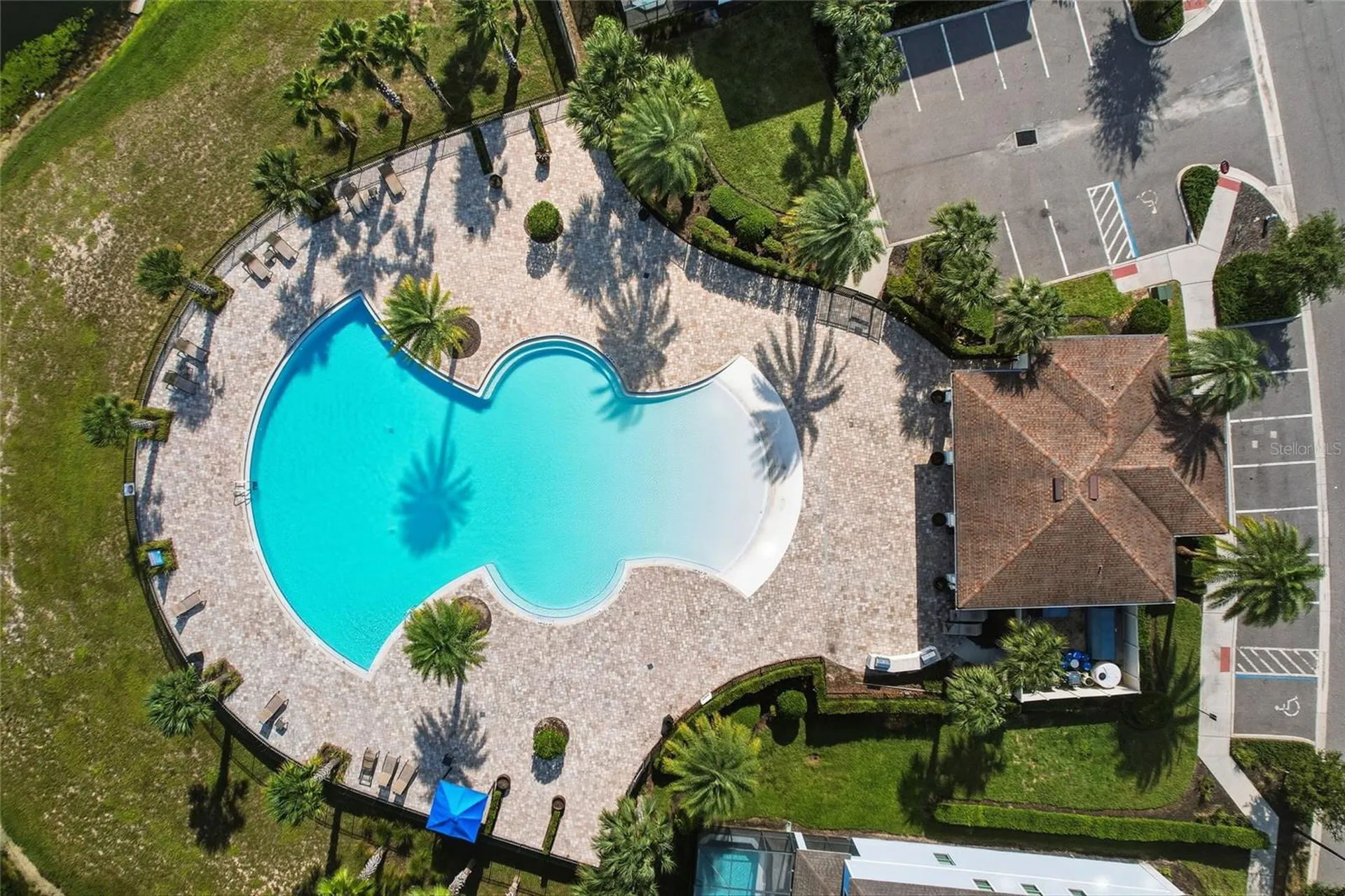 2412 Tanger Drive Kissimmee FL 34747