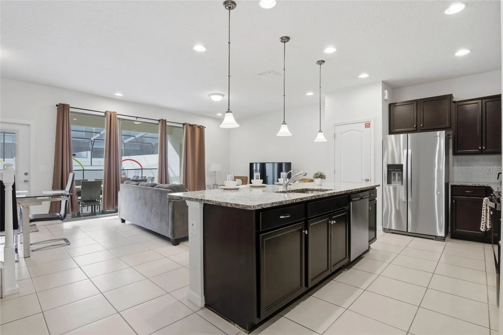 2412 Tanger Drive Kissimmee FL 34747