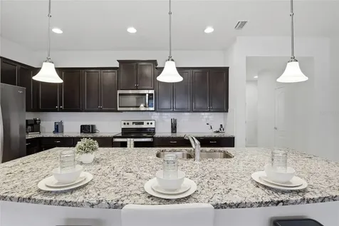 2412 Tanger Drive Kissimmee FL 34747