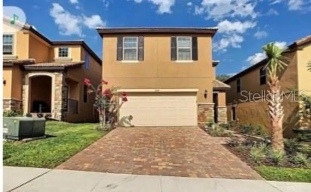 1869 Nice Court Kissimmee FL 34747
