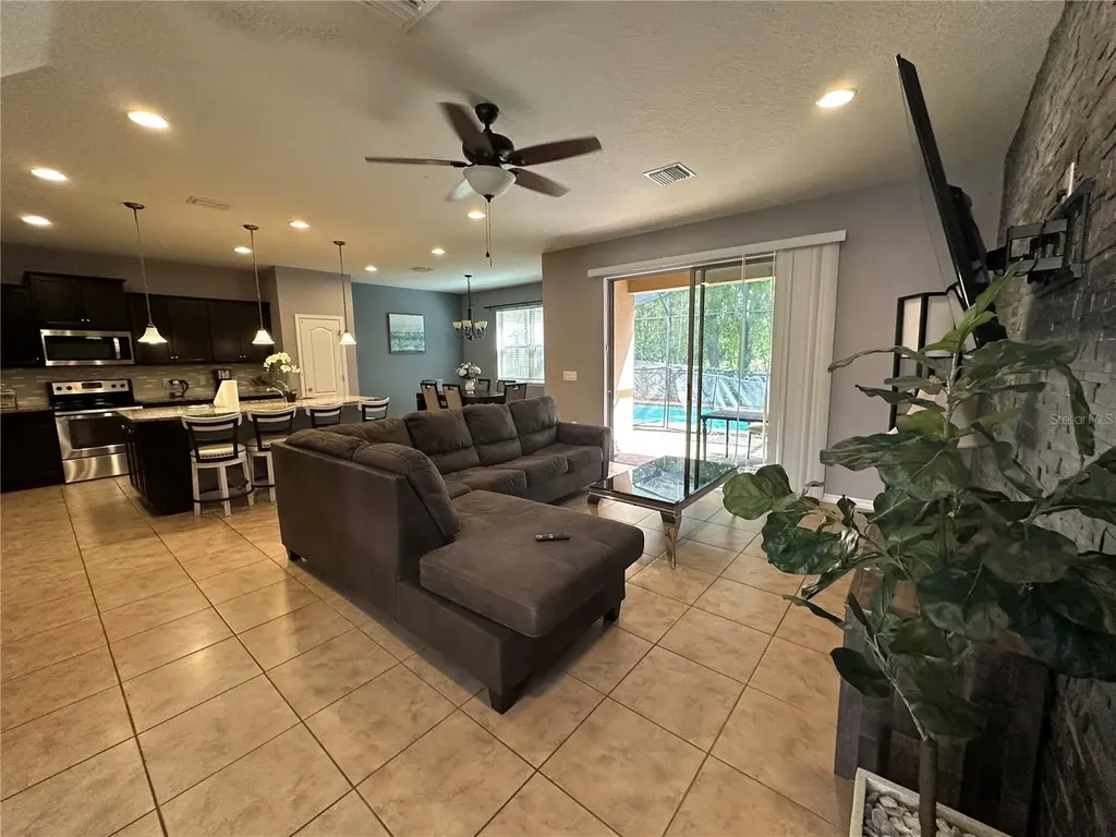 1869 Nice Court Kissimmee FL 34747