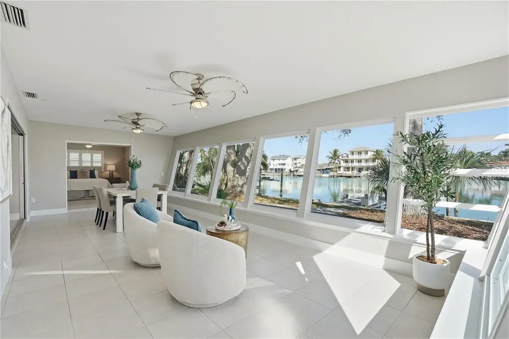 541 Lillian Drive Madeira Beach FL 33708