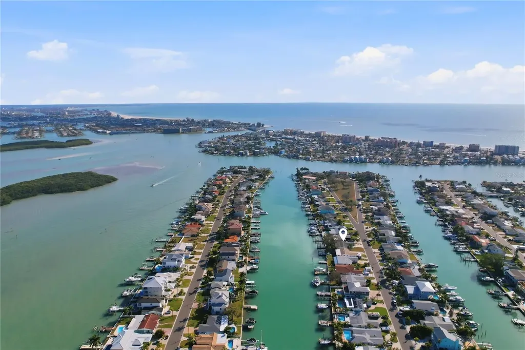 541 Lillian Drive Madeira Beach FL 33708